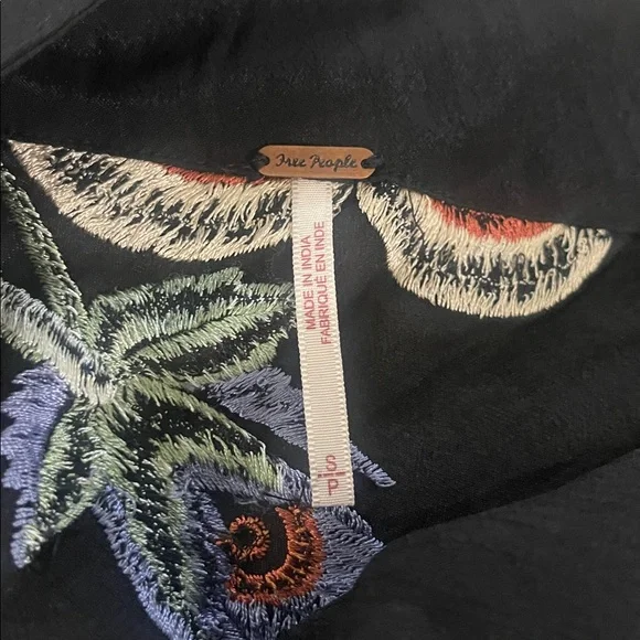 Free People embroidered one shoulder asymmetrical floral sheer beach top small - Picture 10 of 17